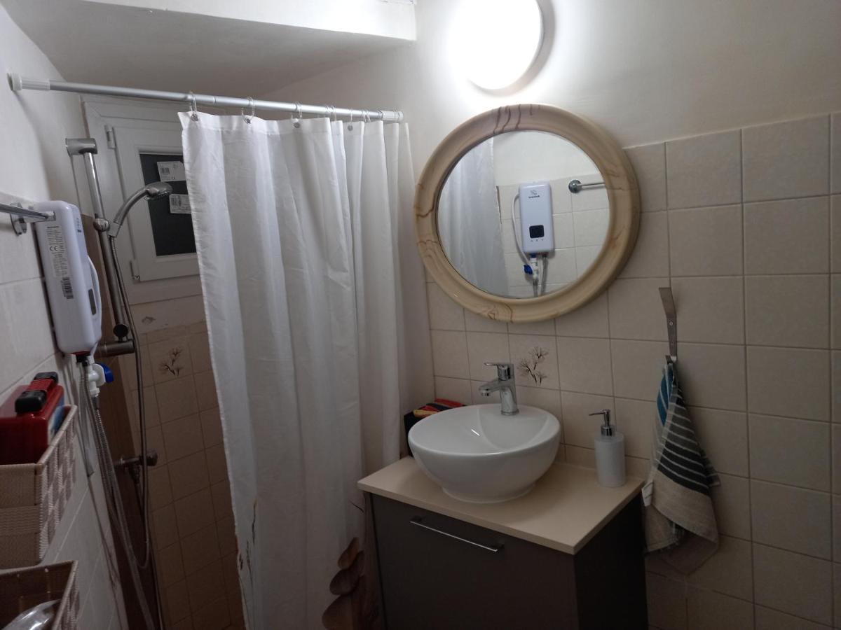 לימסול Artemis Boutique Apartment 2 מראה חיצוני תמונה