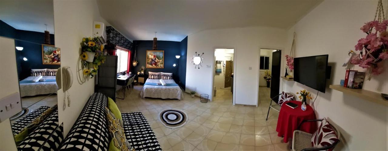 לימסול Artemis Boutique Apartment 2 מראה חיצוני תמונה